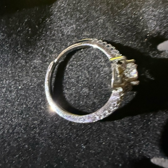 Adjustable Moissanite Ring 0.5 ct D Color Cushion Cut‎ – GRA Certified w/ Box - Picture 15 of 16